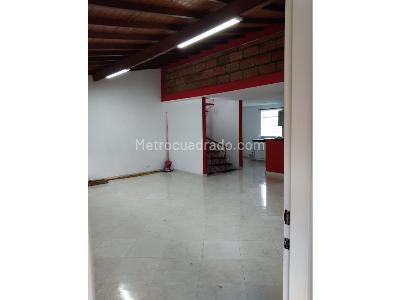 Casa de 5 alcobas en venta en San Cristobal, Medellín, 500 m² · foto 16 de 20