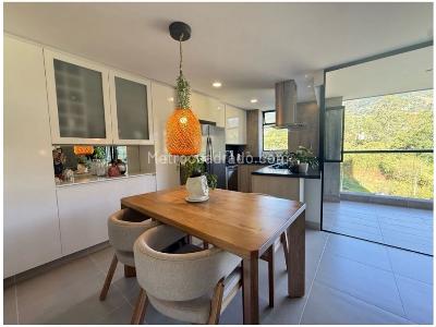 Apartamento de 3 alcobas en venta en El Escobero, Envigado, 116 m² · foto 17 de 20