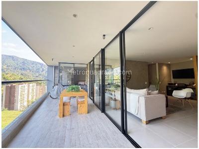Apartamento de 3 alcobas en venta en El Escobero, Envigado, 116 m² · foto 2 de 20