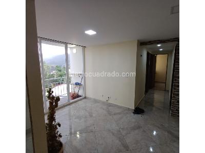 Apartamento de 3 alcobas en venta en Metrocable, Medellín, 58 m² · foto 9 de 14