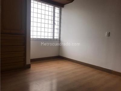 Casa en arriendo en Chico, Bogotá · foto 18 de 20