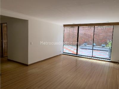 Apartamento de 2 alcobas en venta en Parque Del Virrey (Costado Sur), Bogotá, 91 m² · foto 4 de 20