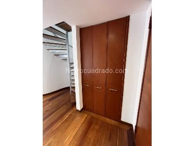 Apartamento de 1 alcoba en arriendo en Parque Del Virrey (Costado Norte), Bogotá, 59 m² · foto 12 de 20
