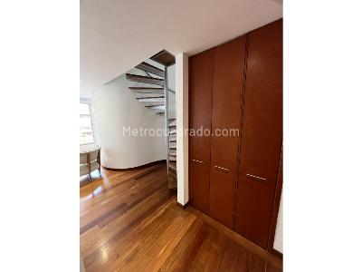 Apartamento de 1 alcoba en arriendo en Parque Del Virrey (Costado Norte), Bogotá, 59 m² · foto 13 de 20