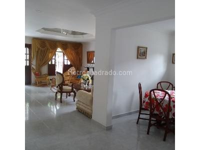 Casa de 5 alcobas en venta en La Concepcion, Barranquilla, 400 m² · foto 4 de 18