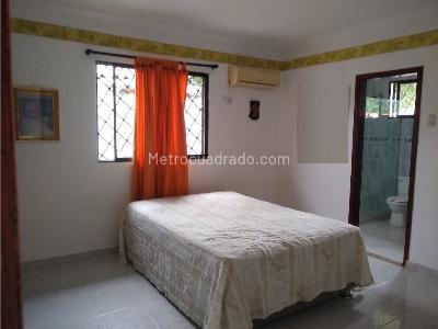 Casa de 5 alcobas en venta en La Concepcion, Barranquilla, 400 m² · foto 14 de 18