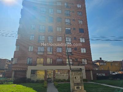 Apartamento de 1 alcoba en venta en San Pedro De Los Robles, Bogotá, 29 m² · foto 15 de 18