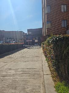 Apartamento de 1 alcoba en venta en San Pedro De Los Robles, Bogotá, 29 m² · foto 16 de 18