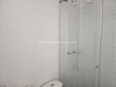Apartamento de 1 alcoba en venta en San Pedro De Los Robles, Bogotá, 29 m² · foto 4 de 18