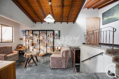 Casa de 5 alcobas en venta en Loma Del Chocho, Envigado, 920 m² · foto 8 de 20