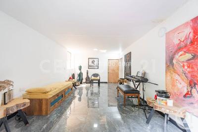 Casa de 5 alcobas en venta en Loma Del Chocho, Envigado, 920 m² · foto 10 de 20