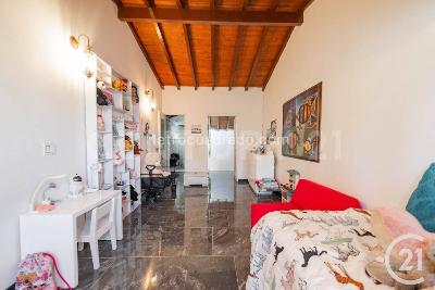 Casa de 5 alcobas en venta en Loma Del Chocho, Envigado, 920 m² · foto 15 de 20