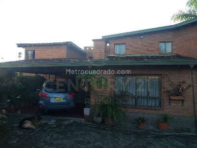 Casa de 4 alcobas en venta en San Antonio De Pereira, Rionegro, 1300 m² · foto 9 de 20