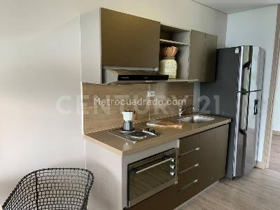 Apartamento de 2 alcobas en venta en Envigado, Envigado, 81 m² · foto 9 de 20