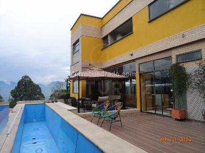 Casa de 5 alcobas en venta en Envigado, Envigado, 1000 m² · foto 14 de 14