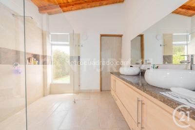 Casa de 4 alcobas en venta en Rionegro, Rionegro, 1550 m² · foto 13 de 20