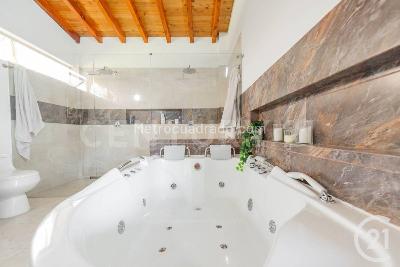 Casa de 4 alcobas en venta en Rionegro, Rionegro, 1550 m² · foto 16 de 20