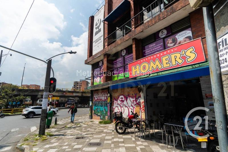 Edificio de Oficinas en Venta, Medellin, Medellín - Više