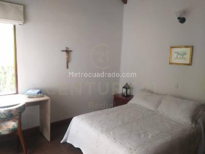 Casa de 4 alcobas en venta en Rionegro, Rionegro, 1795 m² · foto 15 de 19