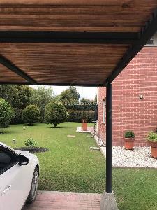 Casa de 3 alcobas en venta en Rionegro, Rionegro, 1578 m² · foto 2 de 15