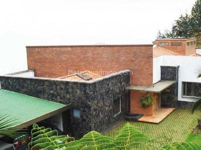 Casa de 4 alcobas en venta en Las Palmas, Medellín · foto 3 de 18