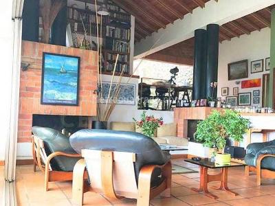 Casa de 4 alcobas en venta en Las Palmas, Medellín · foto 7 de 18