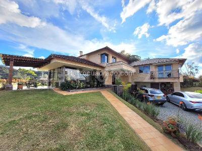 Casa de 3 alcobas en venta en El Escobero, Envigado · foto 5 de 20