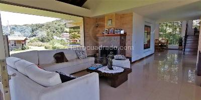 Casa de 3 alcobas en venta en El Escobero, Envigado · foto 10 de 20
