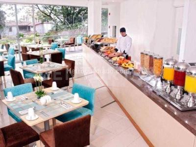 Apartamento de 1 alcoba en venta en Loma De Los Parra, Medellín, 53 m² · foto 5 de 19