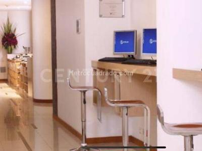 Apartamento de 1 alcoba en venta en Loma De Los Parra, Medellín, 53 m² · foto 8 de 19