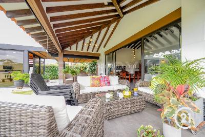 Casa de 3 alcobas en venta en Rionegro, Rionegro, 2000 m² · foto 5 de 20