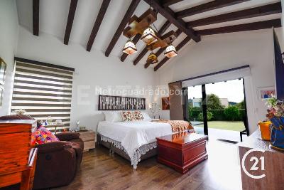 Casa de 3 alcobas en venta en Rionegro, Rionegro, 2000 m² · foto 12 de 20