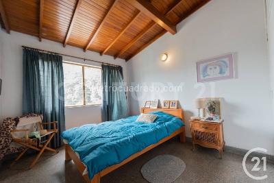 Casa de 4 alcobas en venta en Laureles, Medellín, 250 m² · foto 12 de 16
