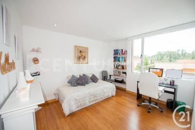 Casa de 3 alcobas en arriendo en Envigado, Envigado, 647 m² · foto 7 de 19