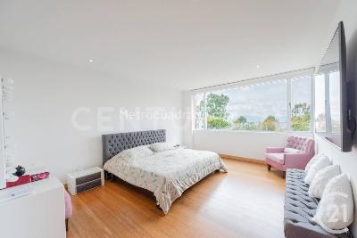 Casa de 3 alcobas en arriendo en Envigado, Envigado, 647 m² · foto 9 de 19