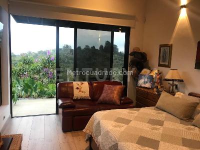 Casa de 3 alcobas en venta en Llano Grande, Rionegro · foto 11 de 18