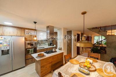 Casa de 3 alcobas en venta en Envigado, Envigado, 280 m² · foto 4 de 20