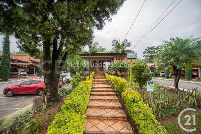 Casa de 3 alcobas en venta en Envigado, Envigado, 280 m² · foto 17 de 20