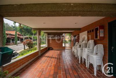 Casa de 3 alcobas en venta en Envigado, Envigado, 280 m² · foto 18 de 20