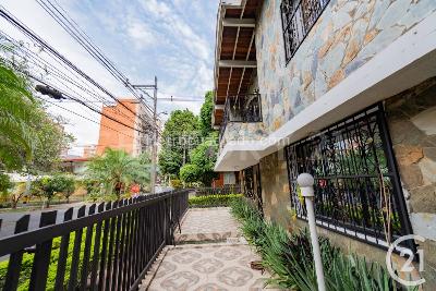 Casa de 5 alcobas en venta en Medellin, Medellín, 189 m² · foto 4 de 20