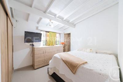 Casa de 5 alcobas en venta en Medellin, Medellín, 189 m² · foto 13 de 20