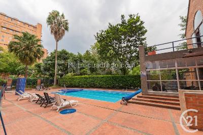 Apartamento de 3 alcobas en venta en El Poblado, Medellín, 99 m² · foto 14 de 18