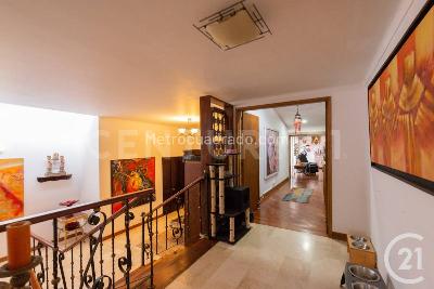 Casa de 4 alcobas en venta en El Poblado, Medellín, 507 m² · foto 4 de 20