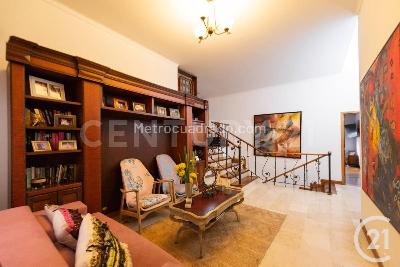 Casa de 4 alcobas en venta en El Poblado, Medellín, 507 m² · foto 12 de 20
