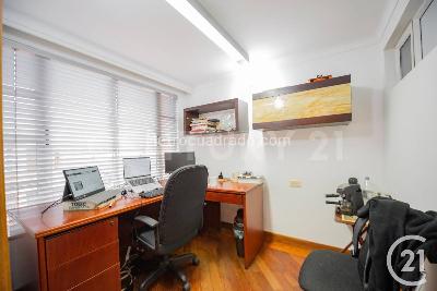 Casa de 4 alcobas en venta en El Poblado, Medellín, 507 m² · foto 16 de 20