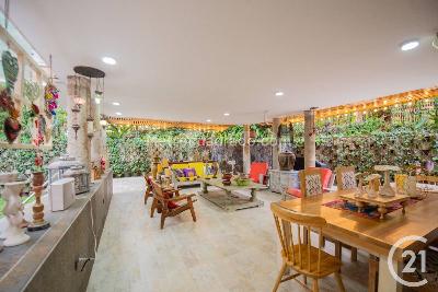 Casa de 4 alcobas en venta en El Poblado, Medellín, 507 m² · foto 19 de 20