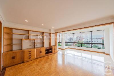 Apartamento de 4 alcobas en venta en Castropol, Medellín, 297 m² · foto 5 de 20