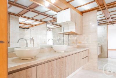 Apartamento de 4 alcobas en venta en Castropol, Medellín, 297 m² · foto 18 de 20