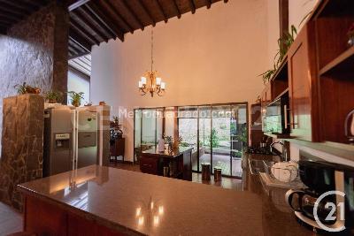 Casa de 4 alcobas en venta en Envigado, Envigado · foto 12 de 20