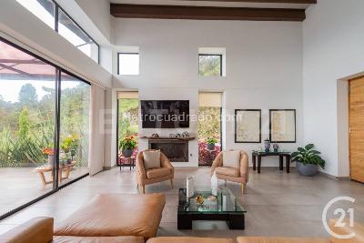 Casa de 4 alcobas en venta en Envigado, Envigado · foto 7 de 20